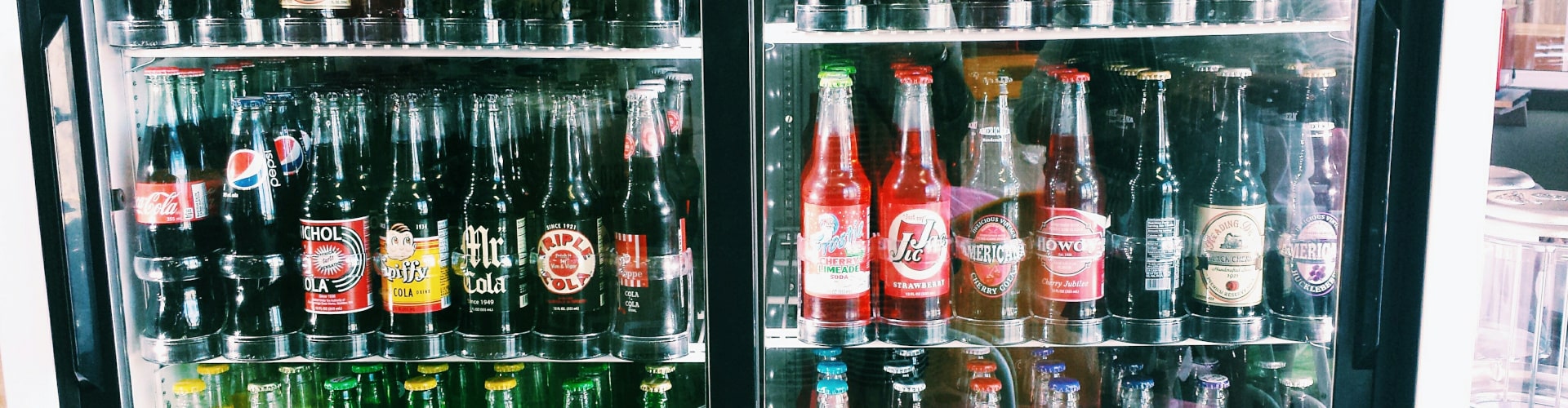 Armadi refrigerati professionali per bibite e alimenti